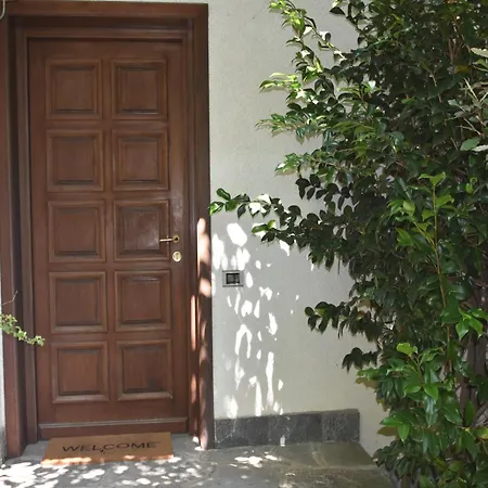 In Valdora With Maggiore Views Hébergement de vacances