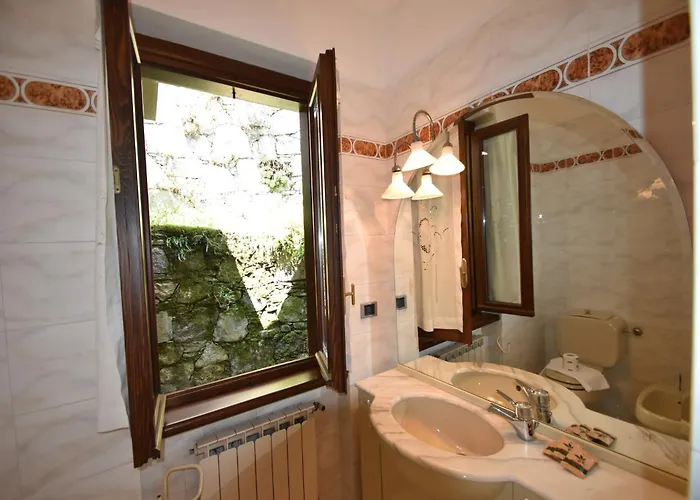 In Valdora With Maggiore Views Casa de Férias Ghiffa